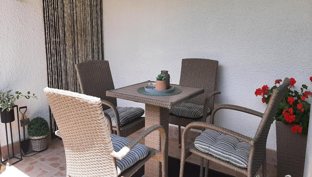 Apartment Amigo Sirova Katalena Εξωτερικό φωτογραφία