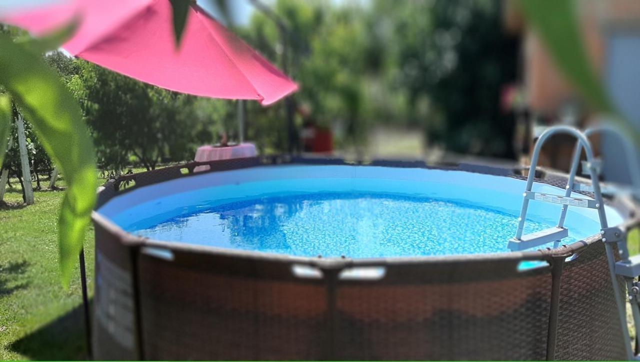 Apartment Amigo Sirova Katalena Εξωτερικό φωτογραφία