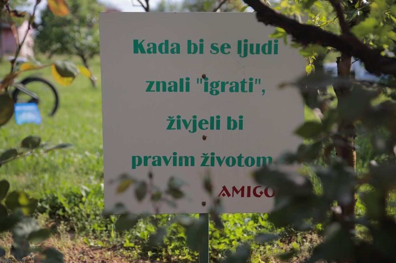 Apartment Amigo Sirova Katalena Εξωτερικό φωτογραφία